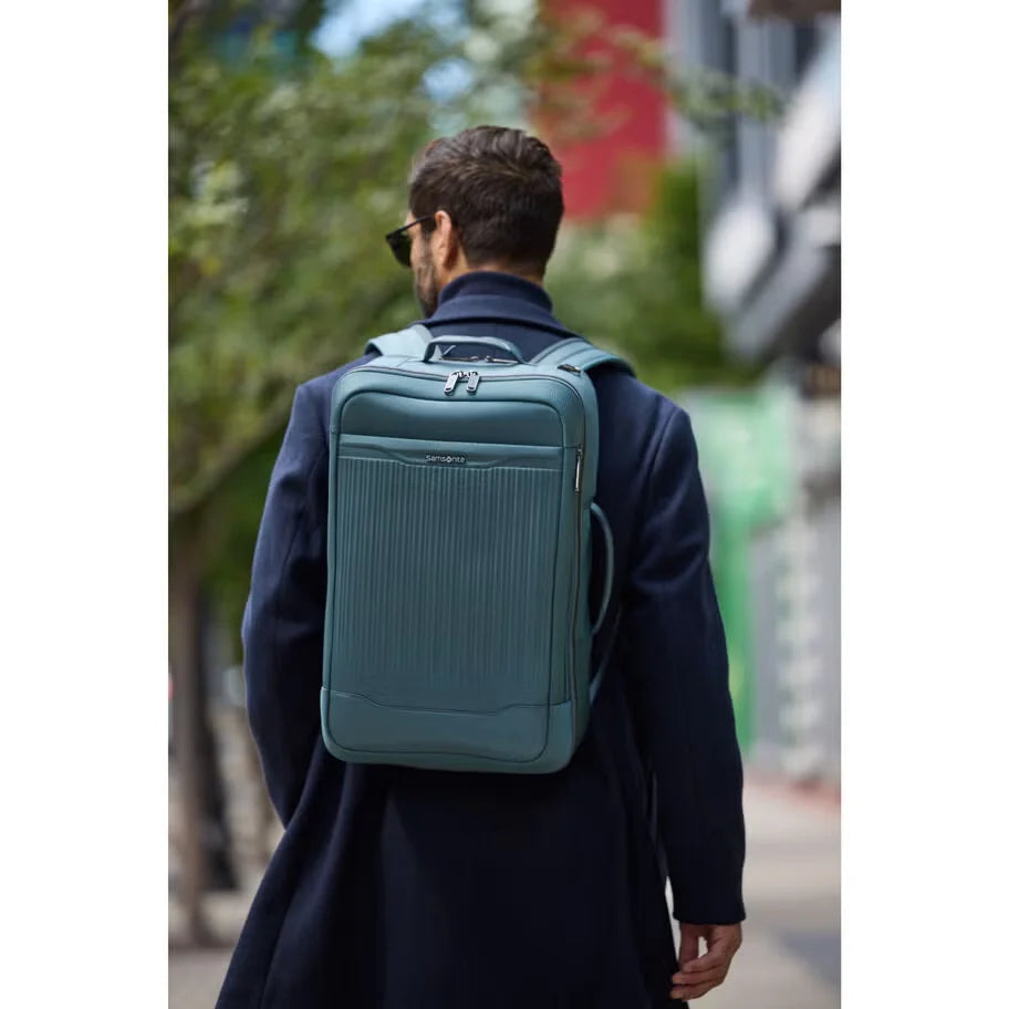 Silhouette 18 Travel Backpack